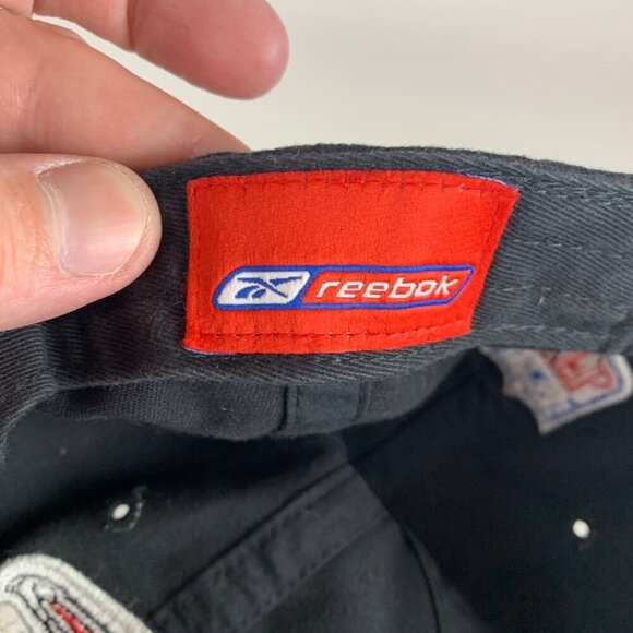 Atlanta Falcons NFL Black Reebok Relaxed Fit Strapback Adjustable Hat - Picture 5 of 5